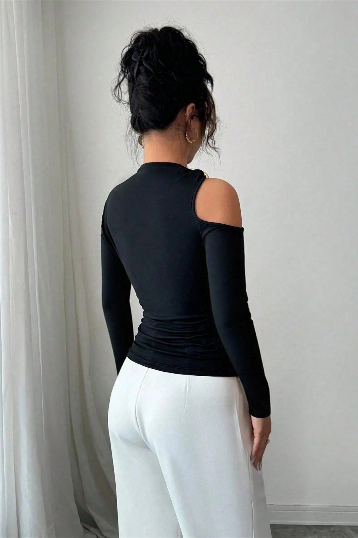 One Shoulder Metal Accent Cutout Top