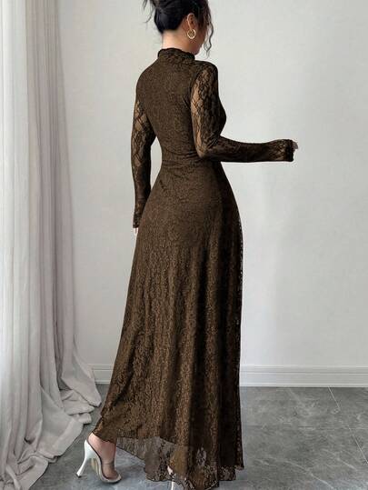 Elegant Floral Lace Maxi Dress