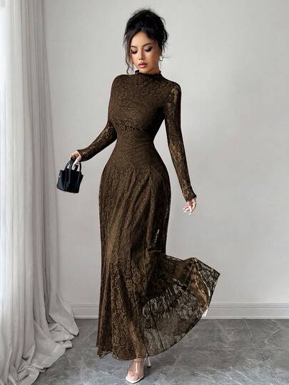 Elegant Floral Lace Maxi Dress