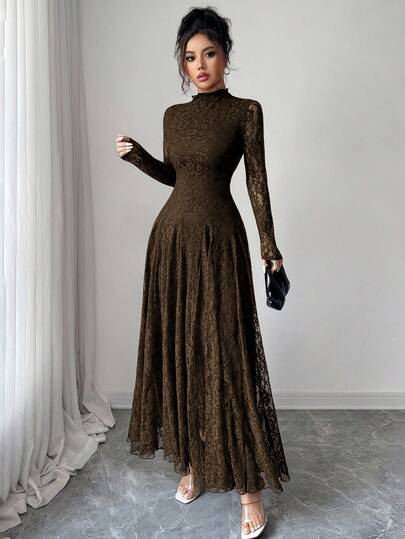 Elegant Floral Lace Maxi Dress