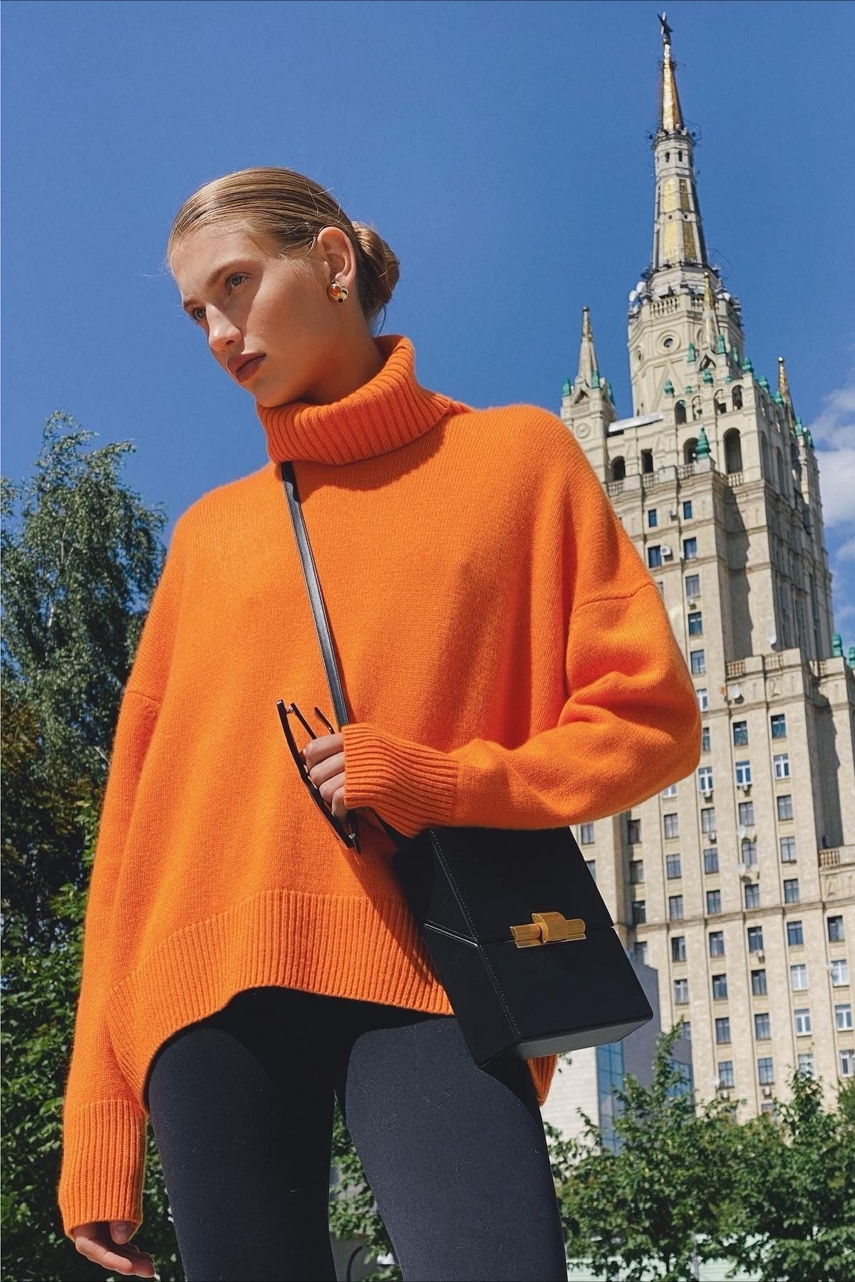Relaxed Ribbed Turtleneck Knit Sweater