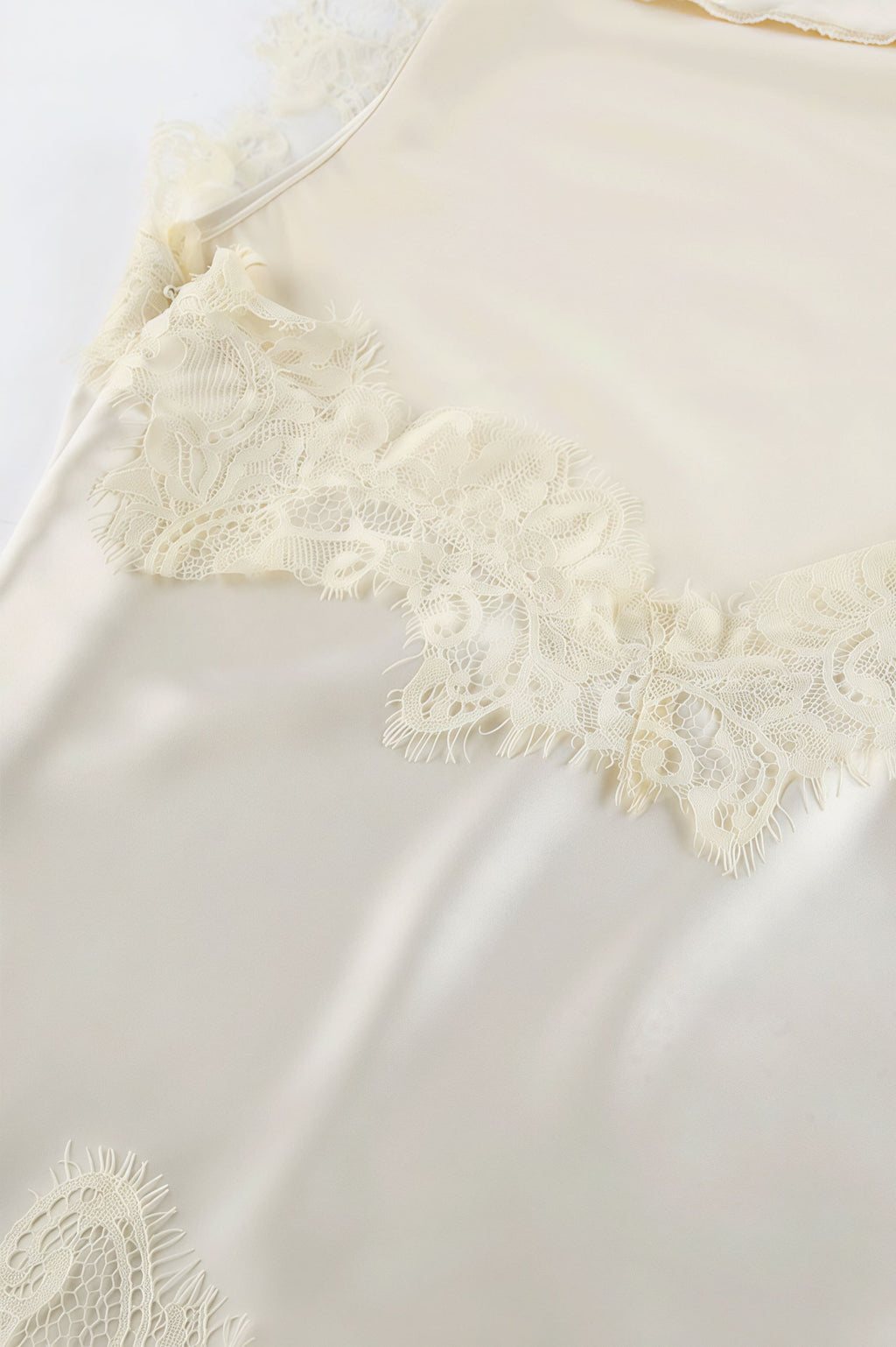 Lace Sleeveless Draped Collar Halter Mini Dress