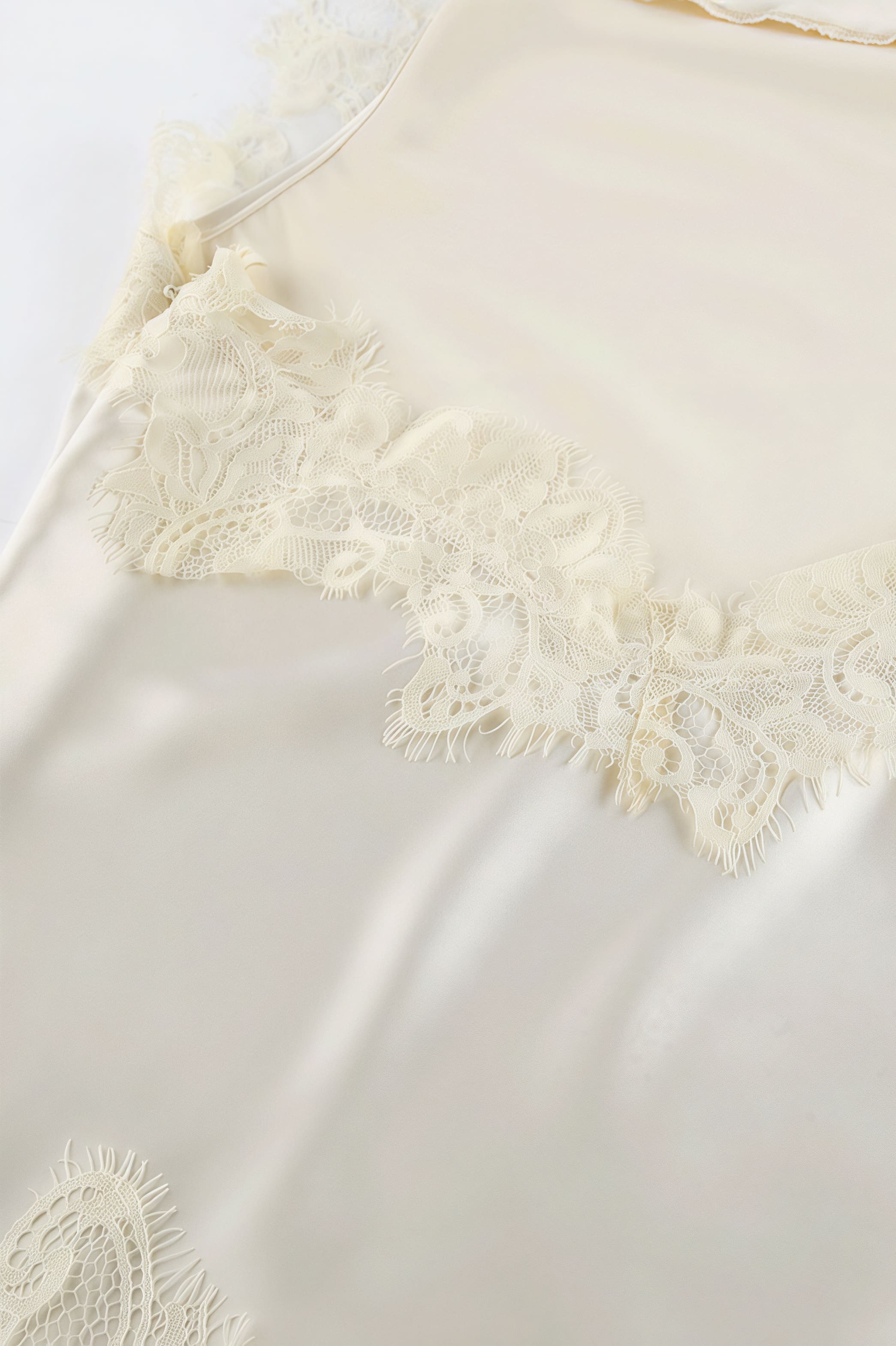 Lace Sleeveless Draped Collar Halter Mini Dress