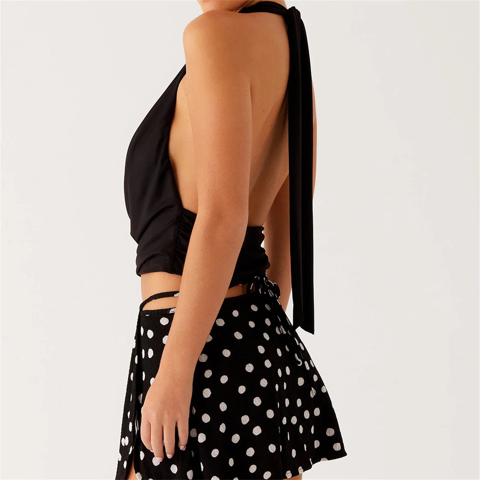 Glorol - Sleeveless Backless Top