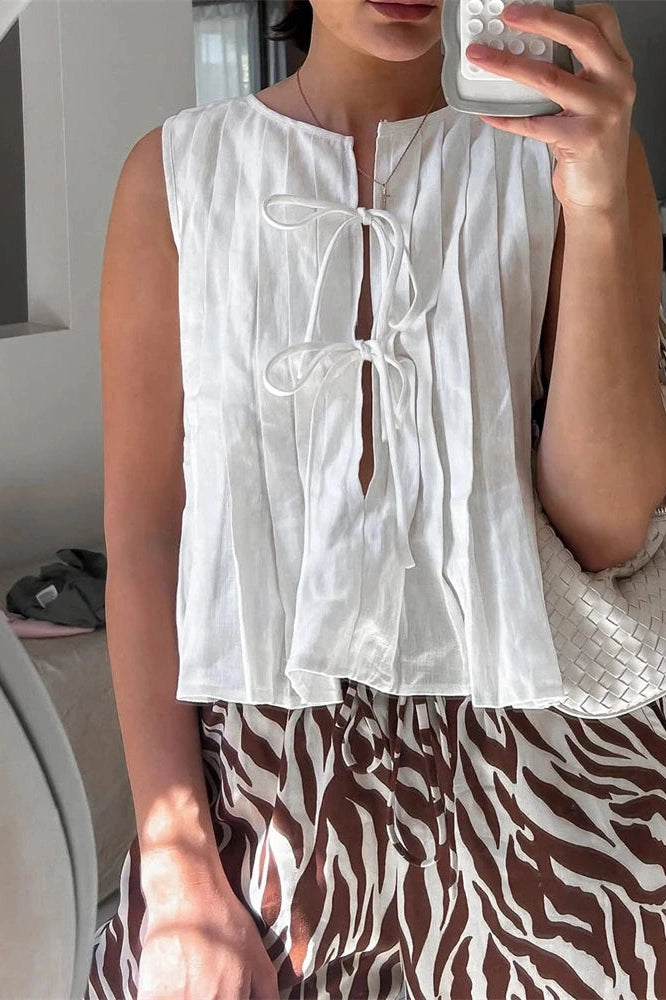 Glorol - Hollow Out Sleeveless Slim Lace-Up Top