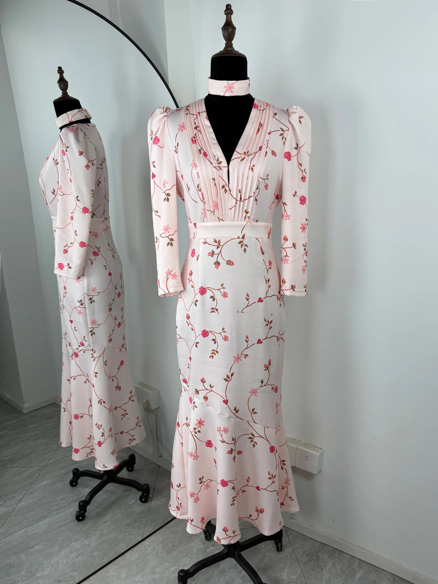 Glorol - Deep V Neck Slim Long Sleeve High Waist Midi Dress