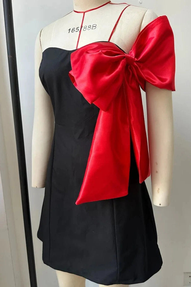 Glorol - Off-Shoulder Bow Sleeve Strapless Backless Mini Dress