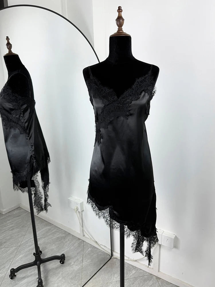 Glorol - Lace Spaghetti Strap Slit Bodycon Mini Dress