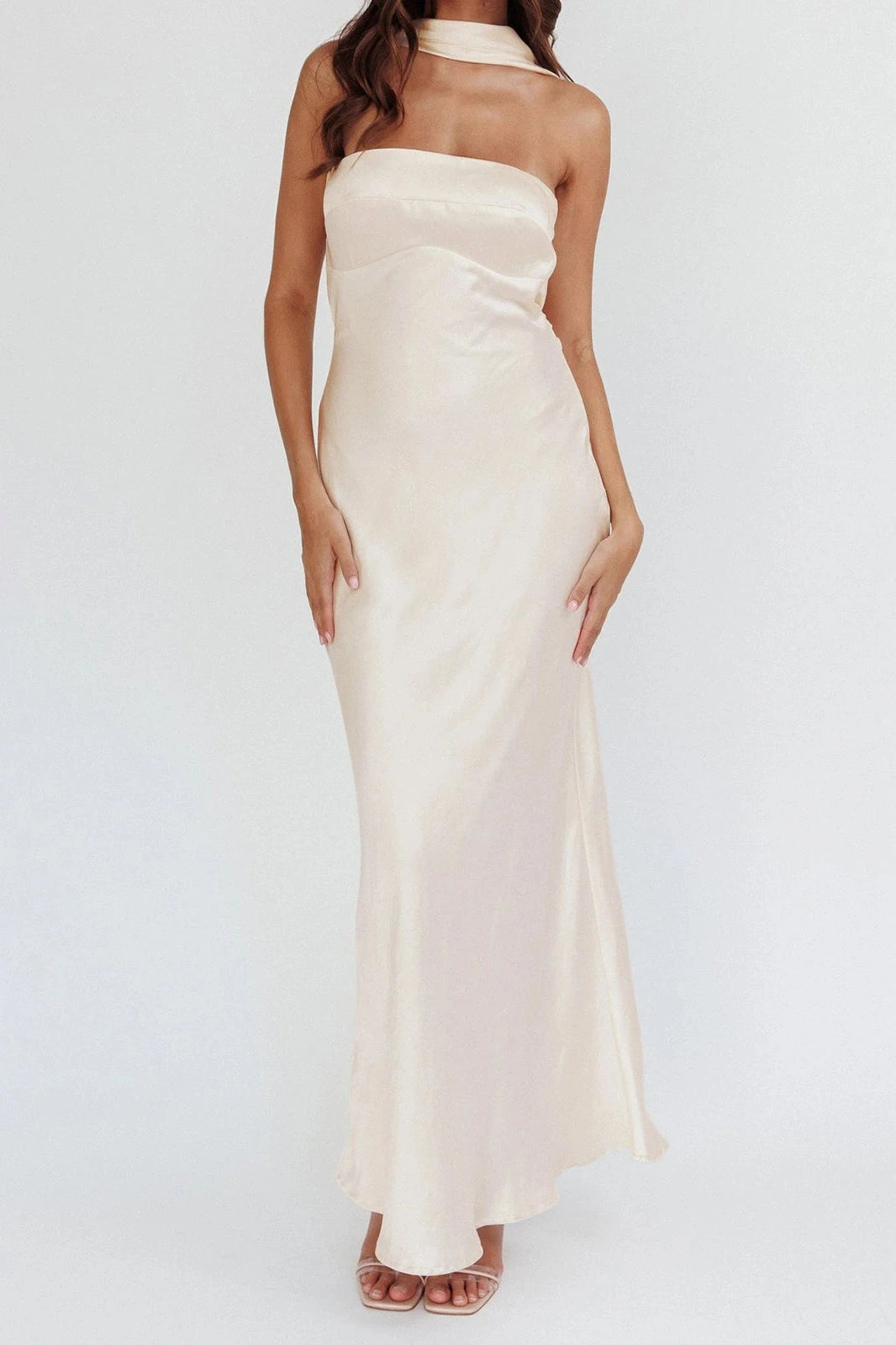 Glorol - Backless Strapless Slim Fit Sleeveless Maxi Dress