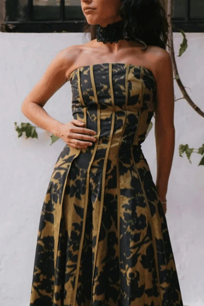 Glorol - Hollow Out High Waist Pleated Sleeveless Printed Maxi Dress