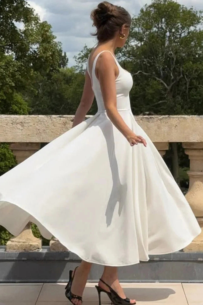 Glorol - Spaghetti Strap Backless High Waist A-line Pleated Maxi Dress