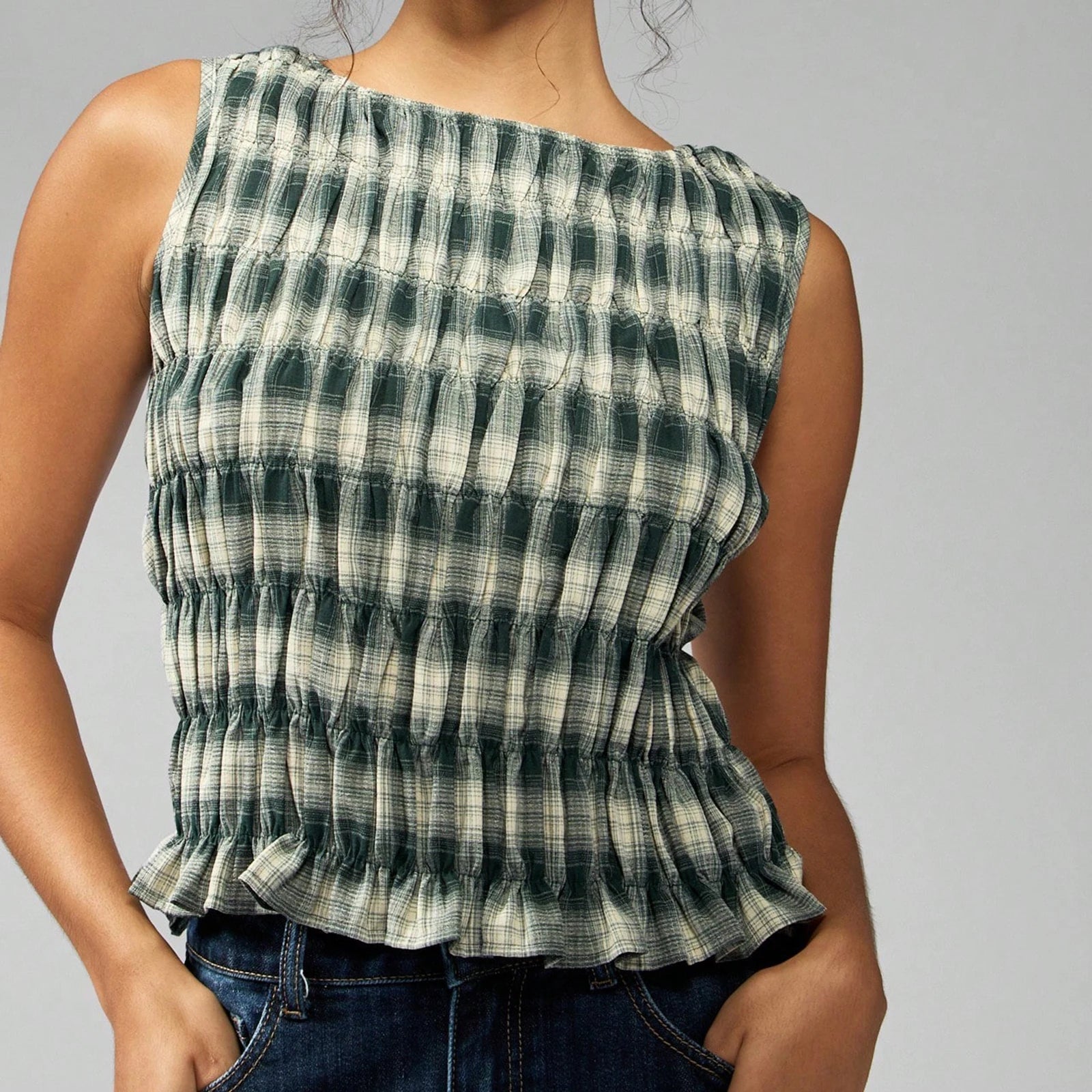 Glorol - Sleeveless Pleated Top