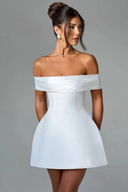Glorol - Off-shoulder Strapless Sleeveless Backless Mini Dress