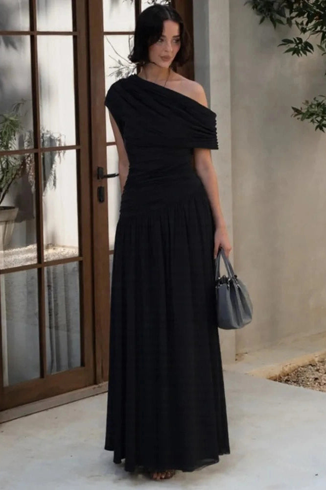 Glorol - Incline Shoulder Backless Sleeveless Pleated Maxi Dress