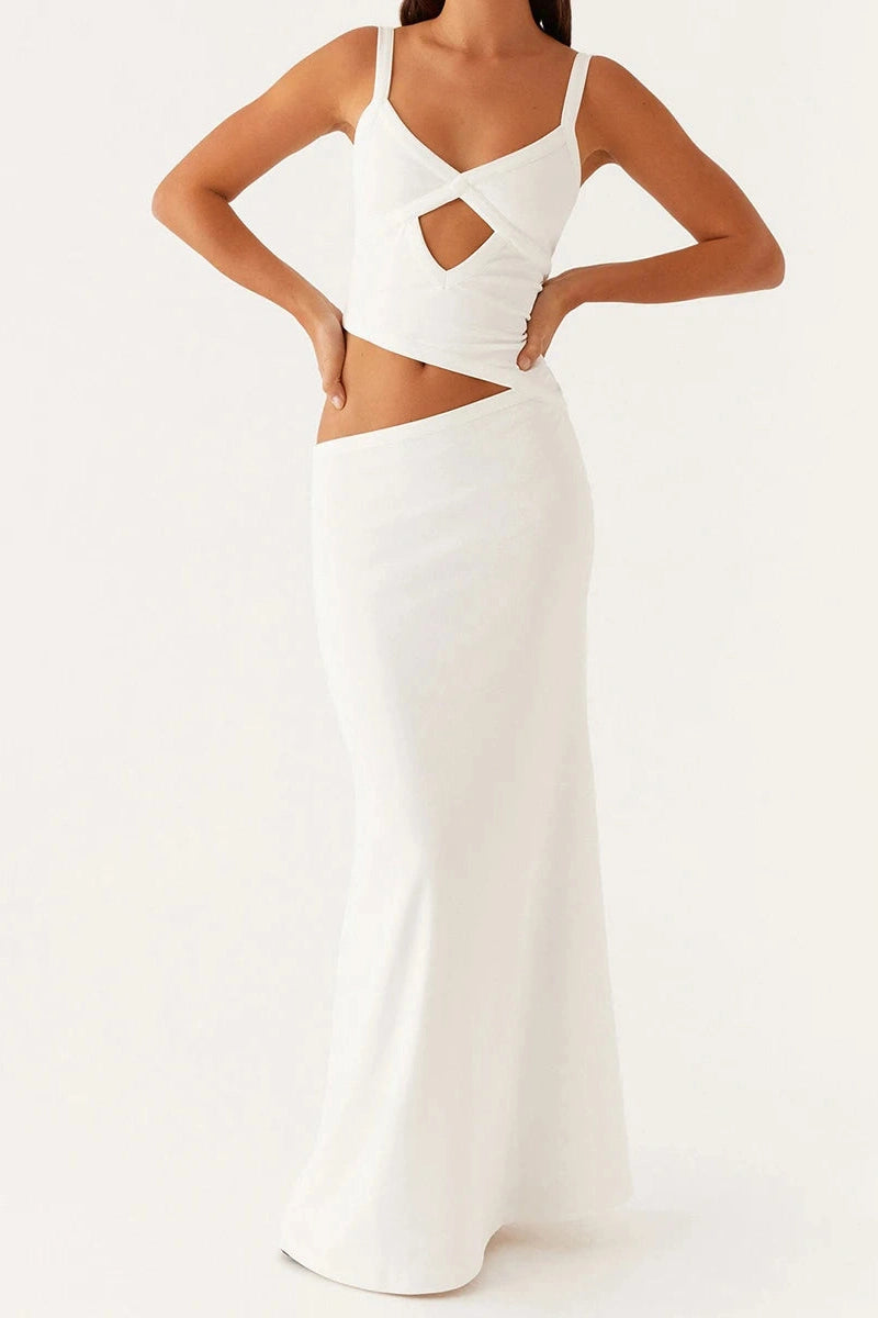Glorol - Hollowed Sleeveless V-Neck Backless Maxi Dress