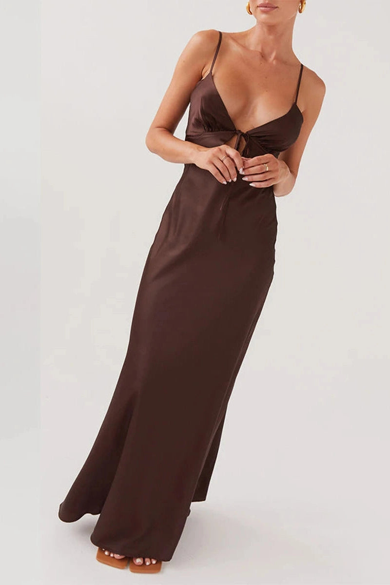 Glorol - Sleeveless Tie-Up Backless Maxi Dress
