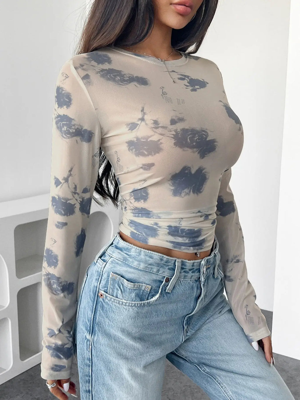 Glorol - Floral Mesh Print Pleated Round Neck Slim Top