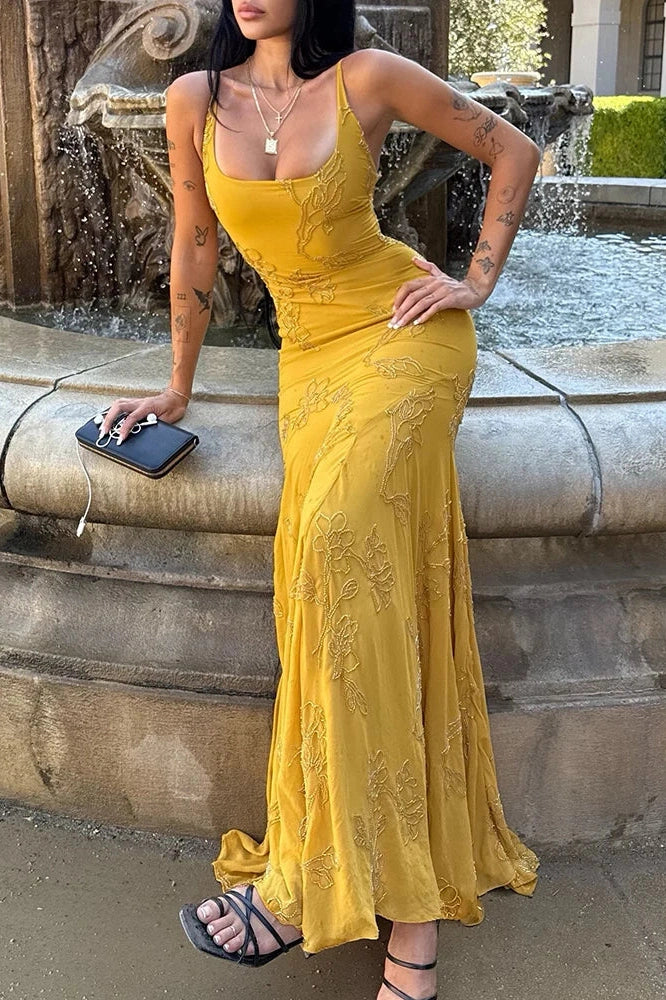 Glorol - Spaghetti Strap Backless Sleeveless Lace-Up Bodycon Maxi Dress