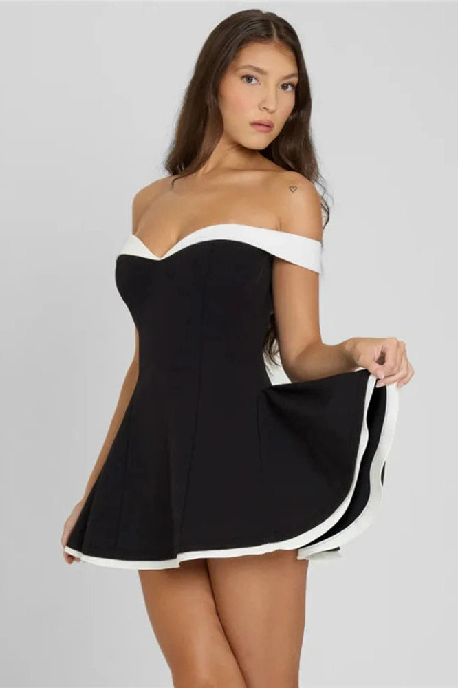Glorol - Off-shoulder Strapless Sleeveless High Waist A-line Mini Dress