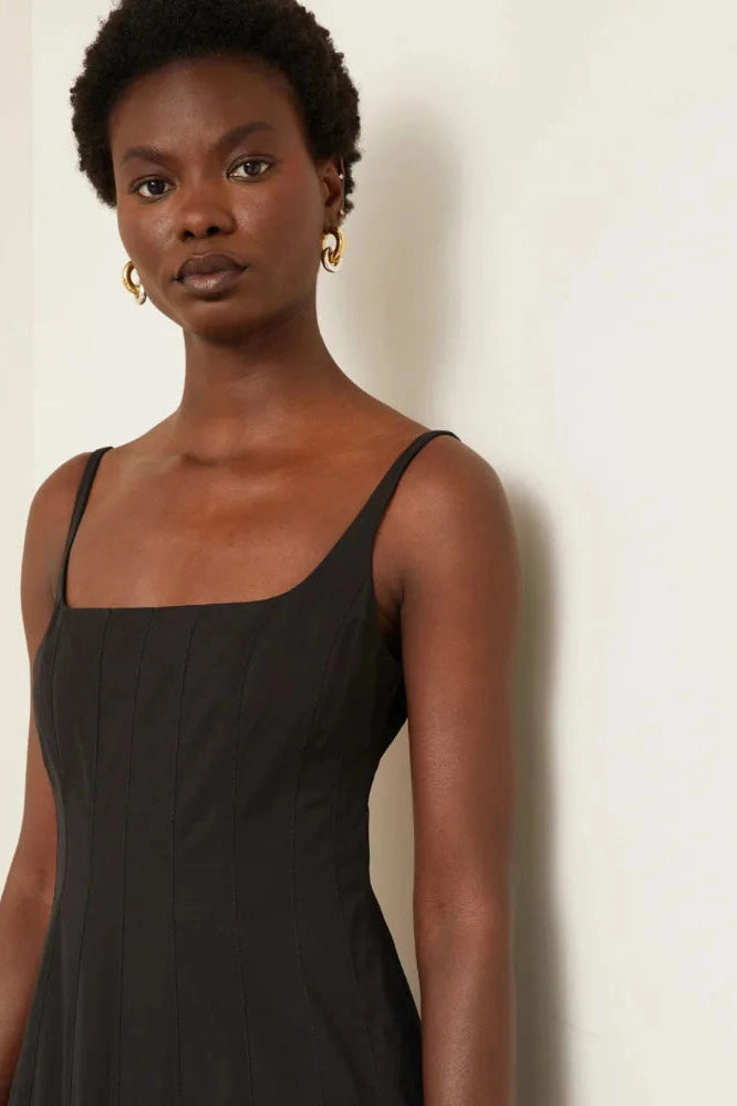 Glorol - Spaghetti Strap Backless Sleeveless High Waist Pleated Midi Dress