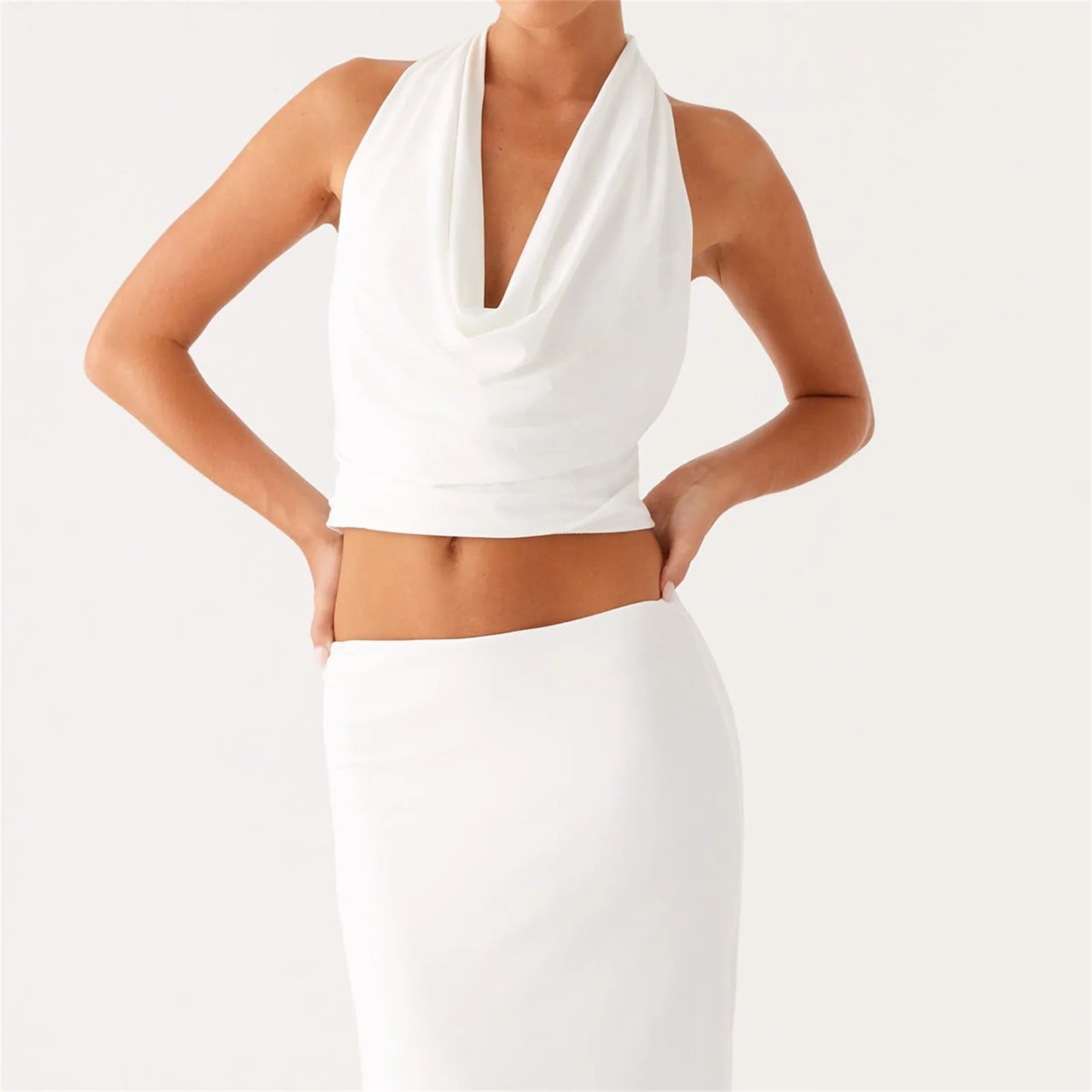 Glorol - Sleeveless Backless Top