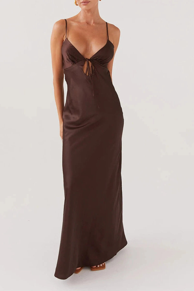 Glorol - Sleeveless Tie-Up Backless Maxi Dress