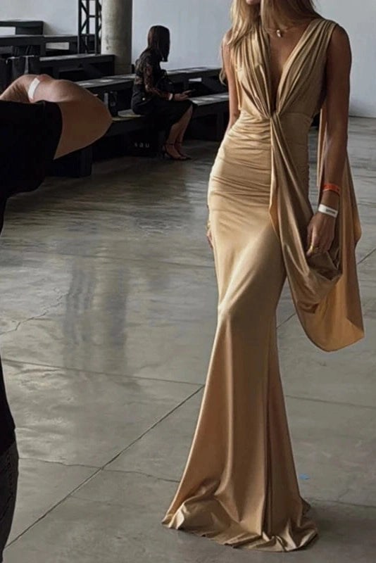 Glorol - Hollow Out Deep V-Neck Sleeveless Slim Maxi Dress