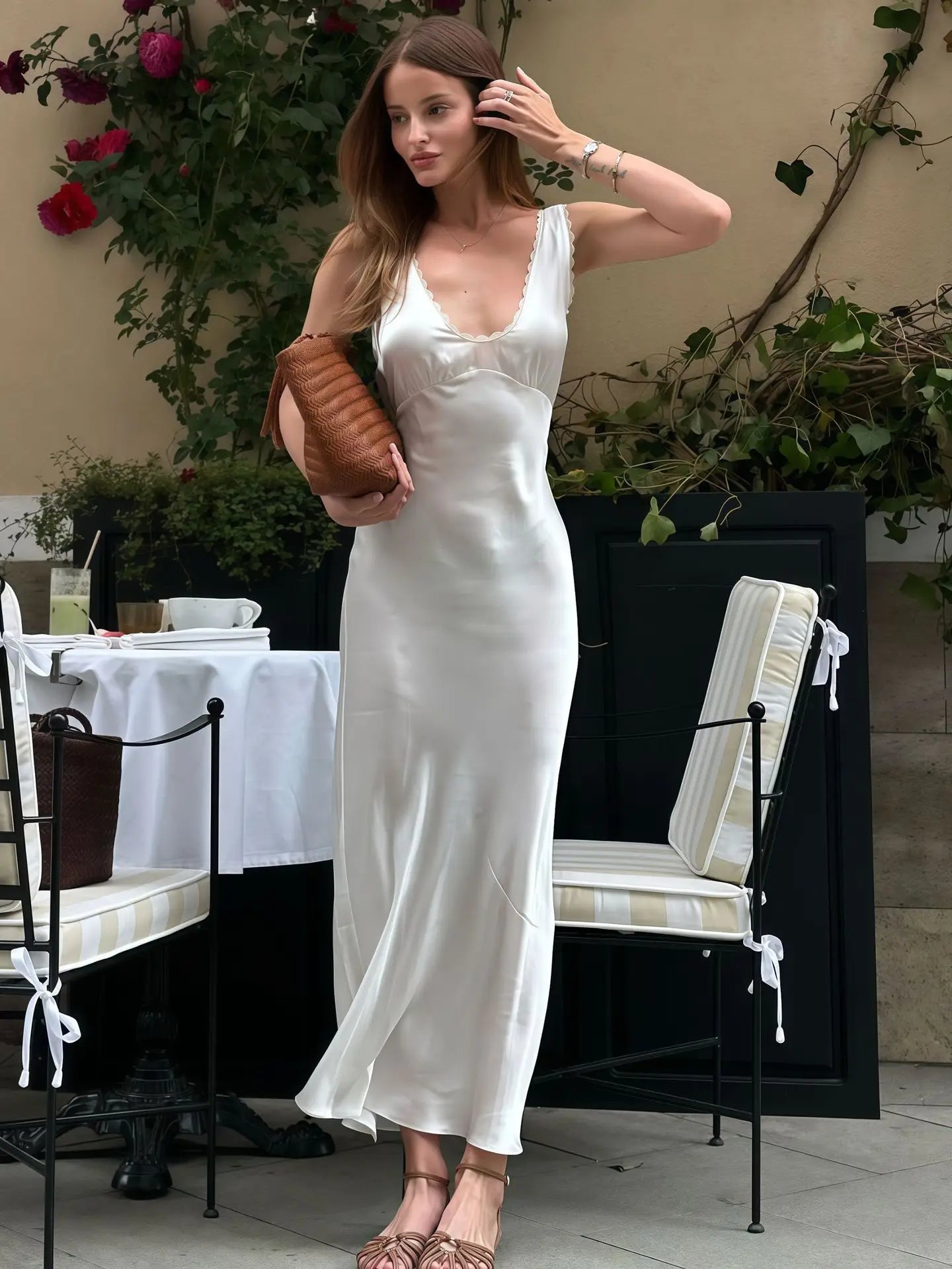 Glorol - Sleeveless Slim Lace V Neck Maxi Dress