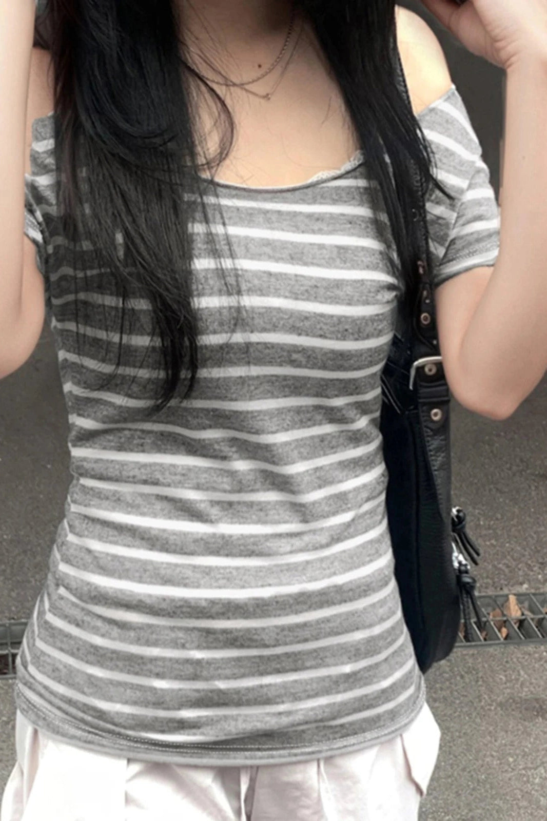 Glorol - Off-Shoulder Short Sleeve Print Slim Top