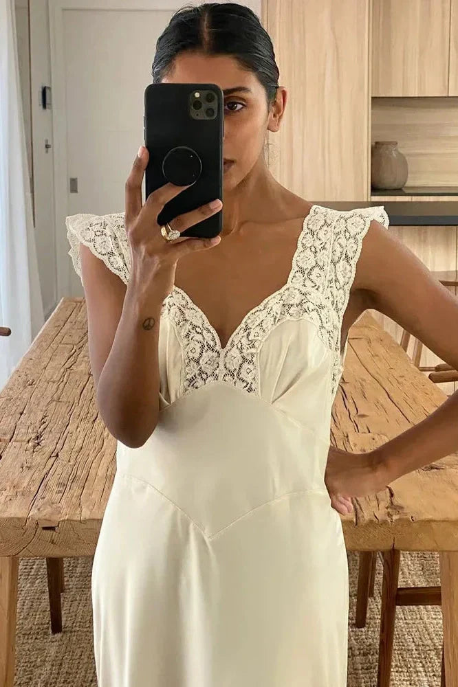 V-Neck Patchwork Sleeveless Lace-Up Maxi Dress