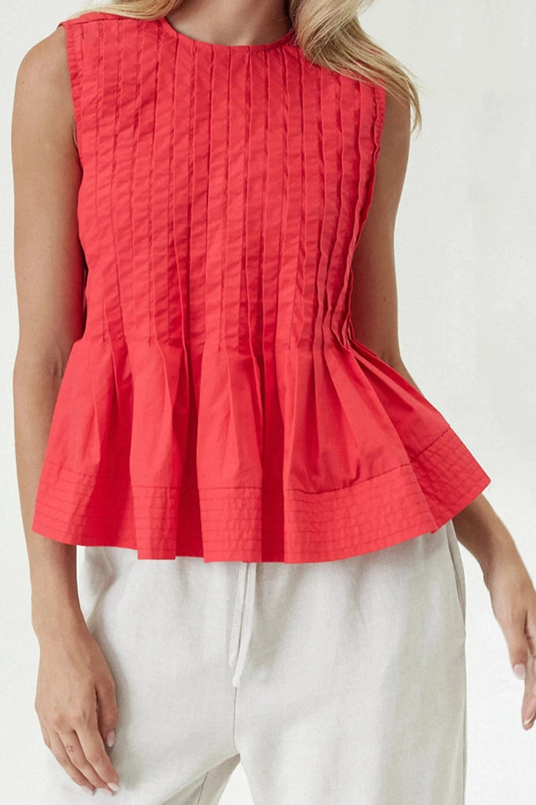Glorol - Pleated Round Neck Sleeveless Top