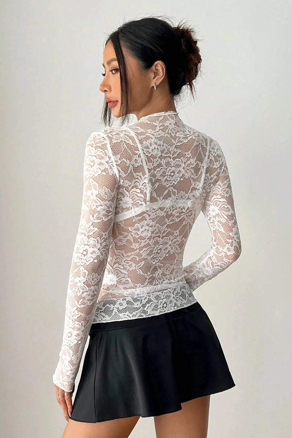 Glorol - Lace Long-Sleeved Slim Top