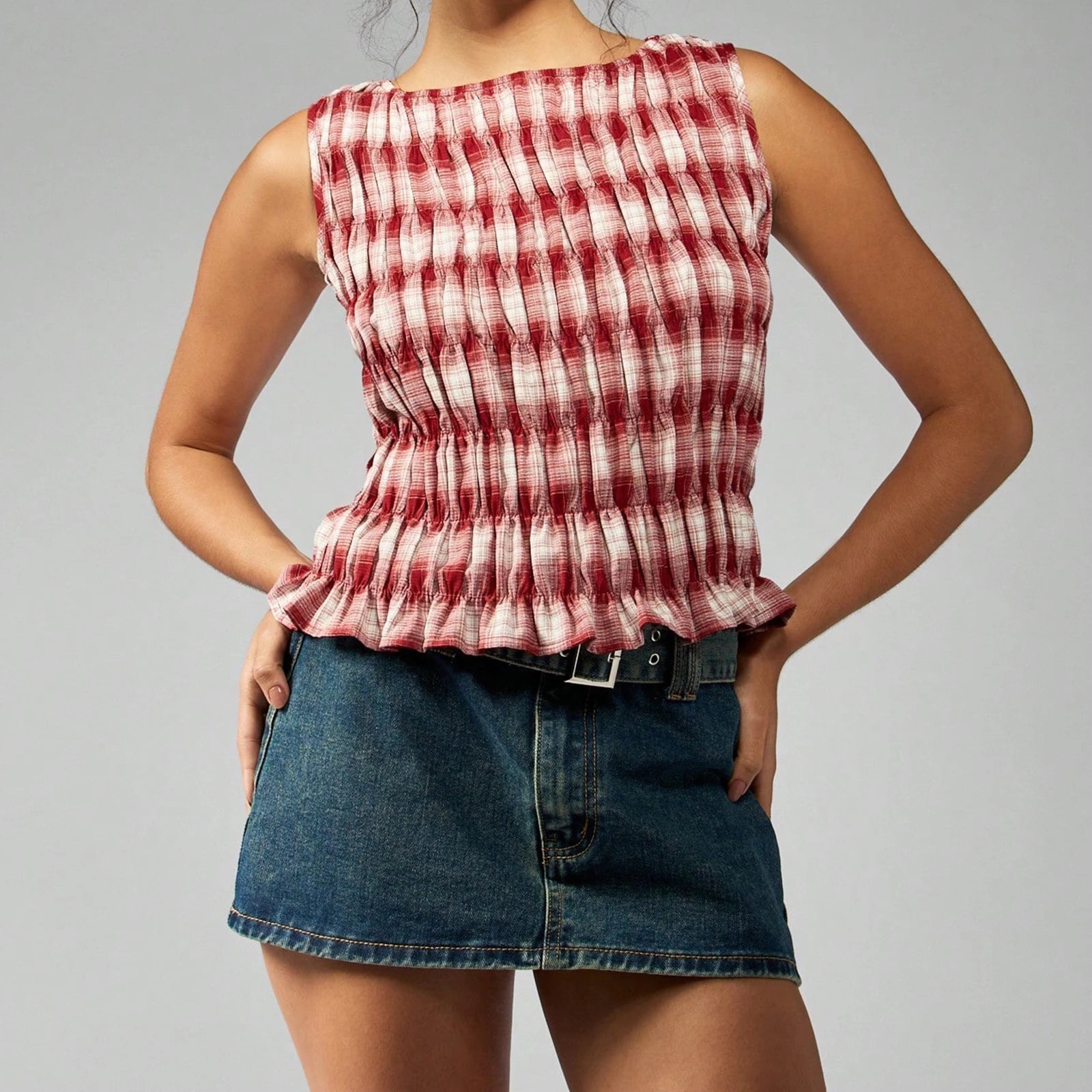 Glorol - Sleeveless Pleated Top