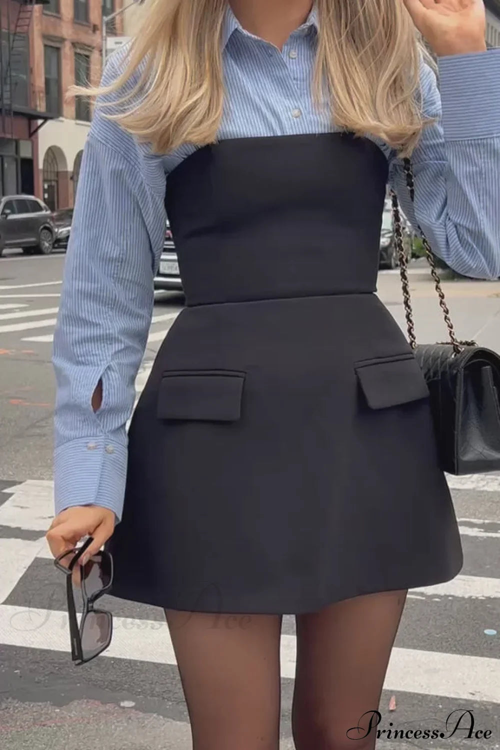 Neckline Ultimate Stylish Strapless Dress
